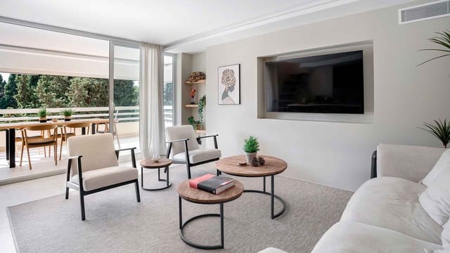 3 slaapkamer Penthouse te koop in Playa Bajadilla - Puertos, Marbella met zwembad - € 1.695.000 (Ref: 9347145)