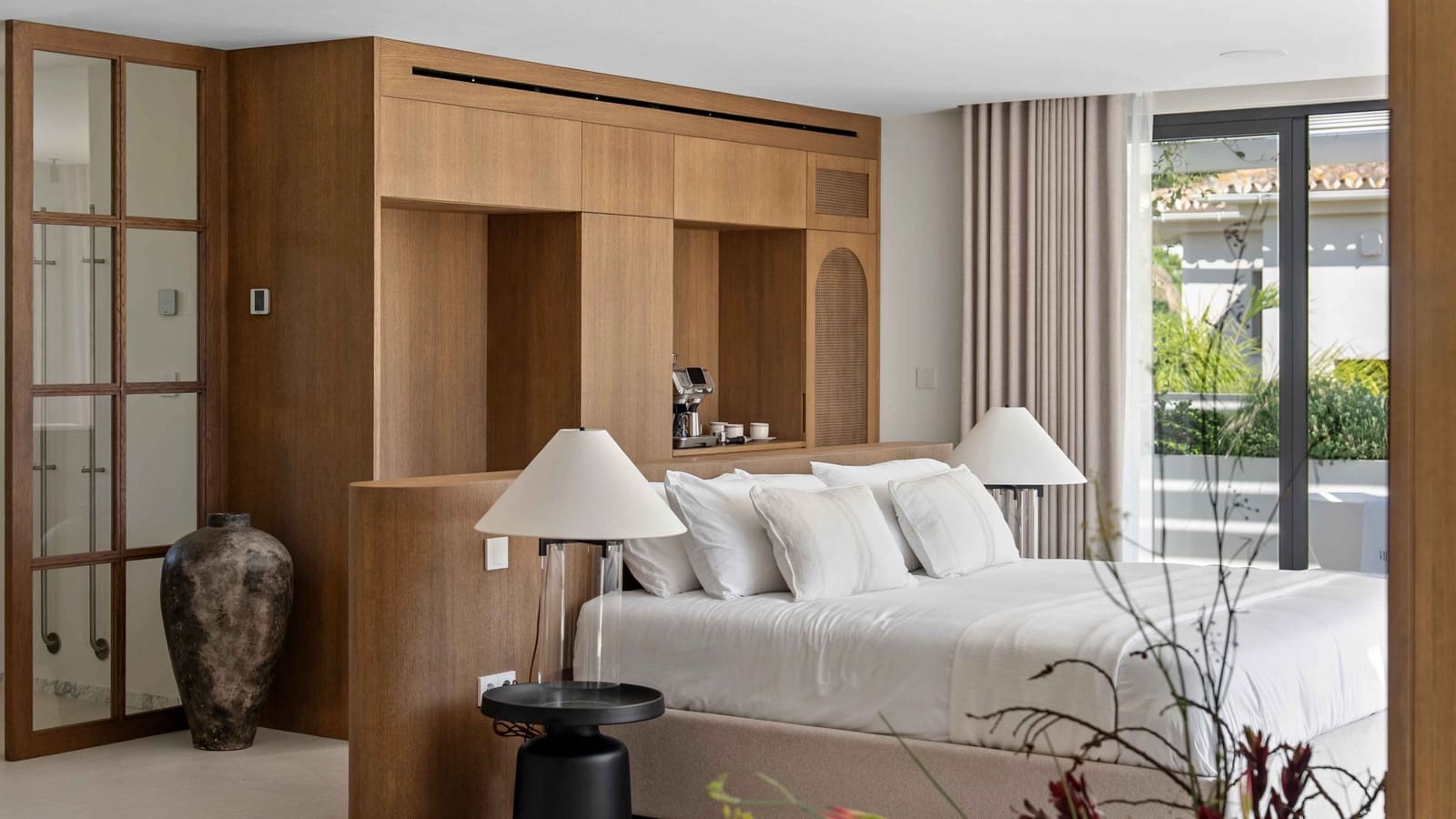 4 sypialnia Willa na sprzedaż w Nueva Andalucia z basenem - 7 495 000 € (Ref: 9355770)