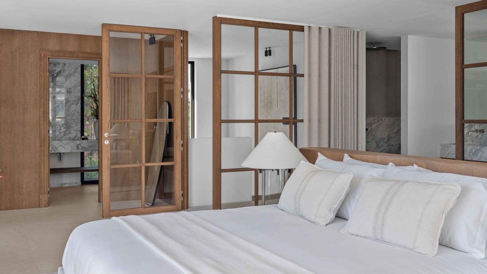 4 sypialnia Willa na sprzedaż w Nueva Andalucia z basenem - 7 495 000 € (Ref: 9355770)