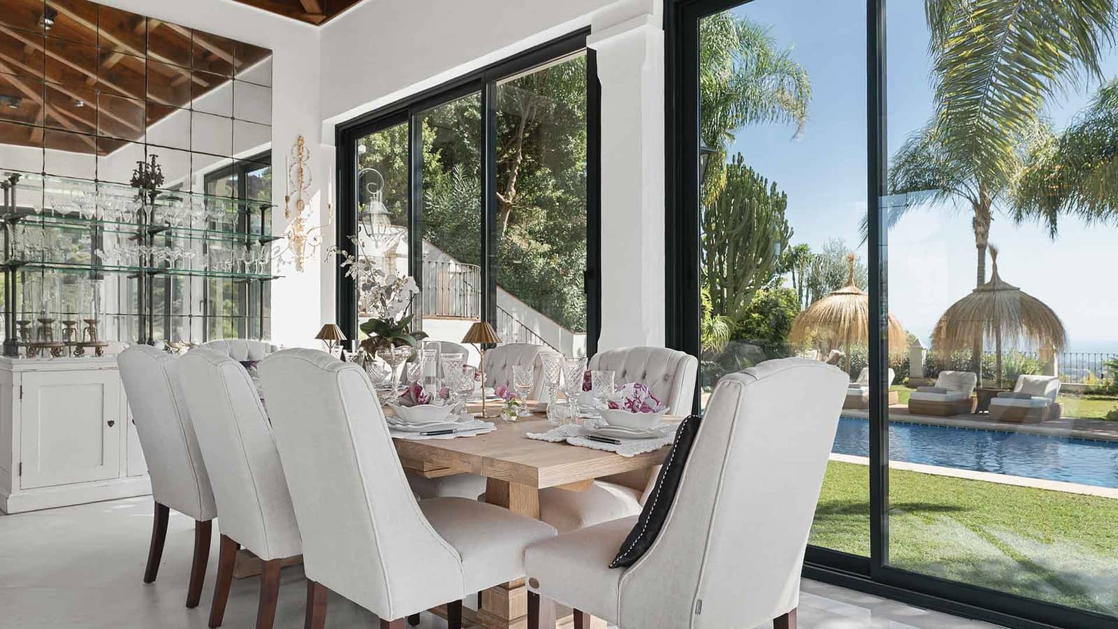 4 soverom Villa til salgs i El Madronal med svømmebasseng - € 4 500 000 (Ref: 9355771)