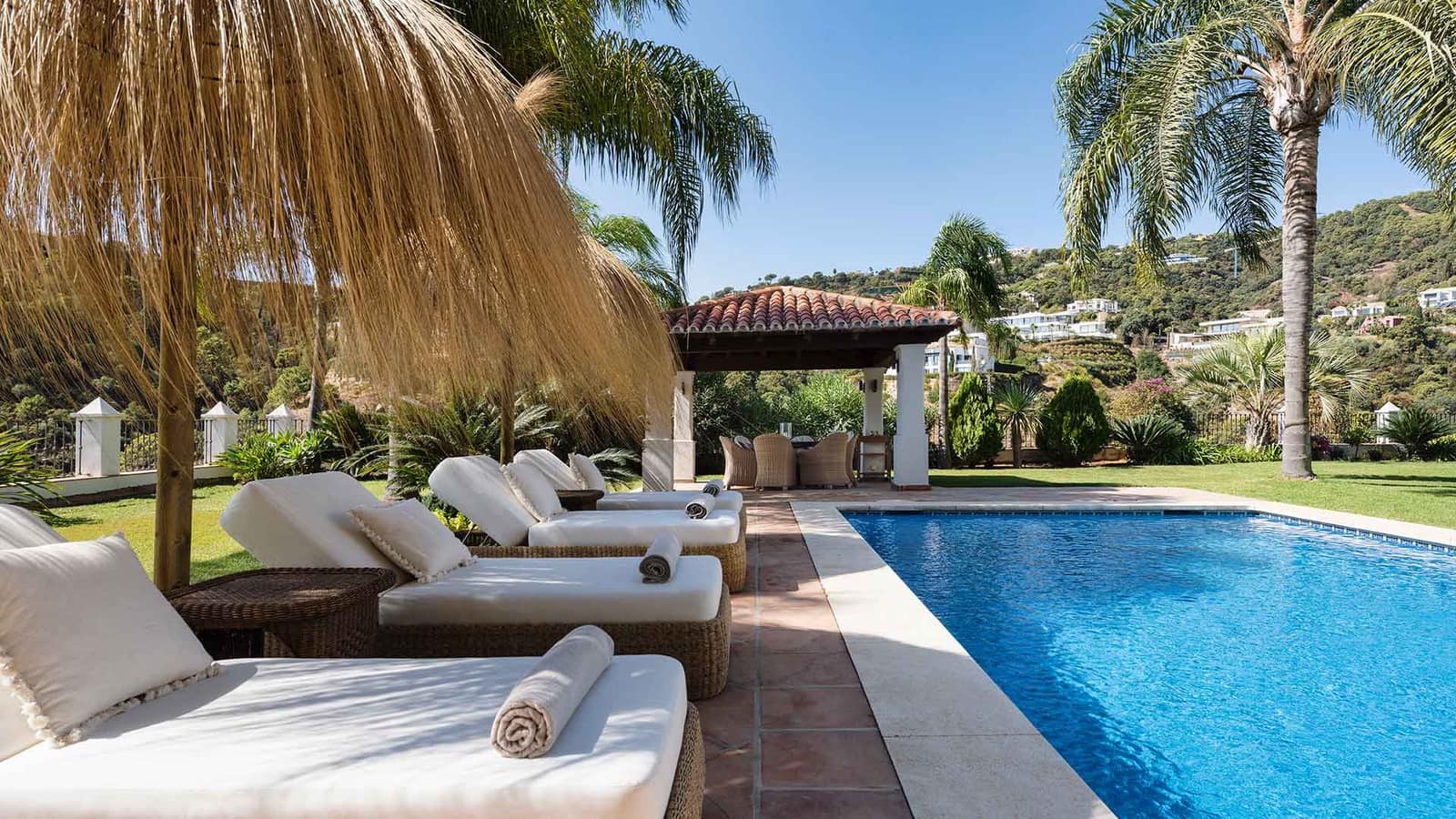 4 soverom Villa til salgs i El Madronal med svømmebasseng - € 4 500 000 (Ref: 9355771)