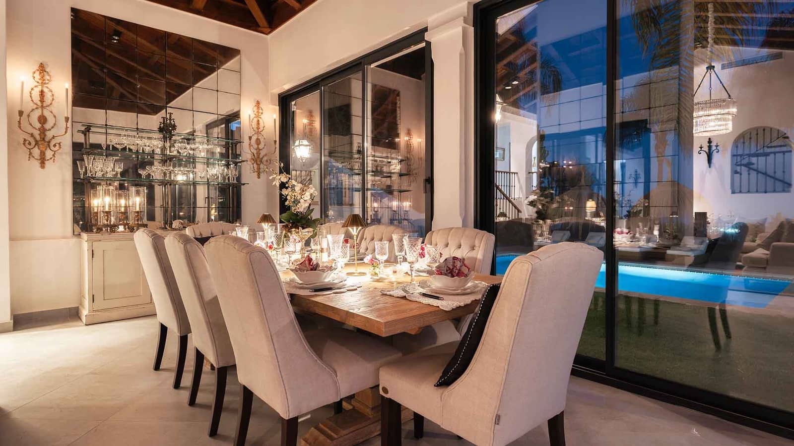 4 soverom Villa til salgs i El Madronal med svømmebasseng - € 4 500 000 (Ref: 9355771)