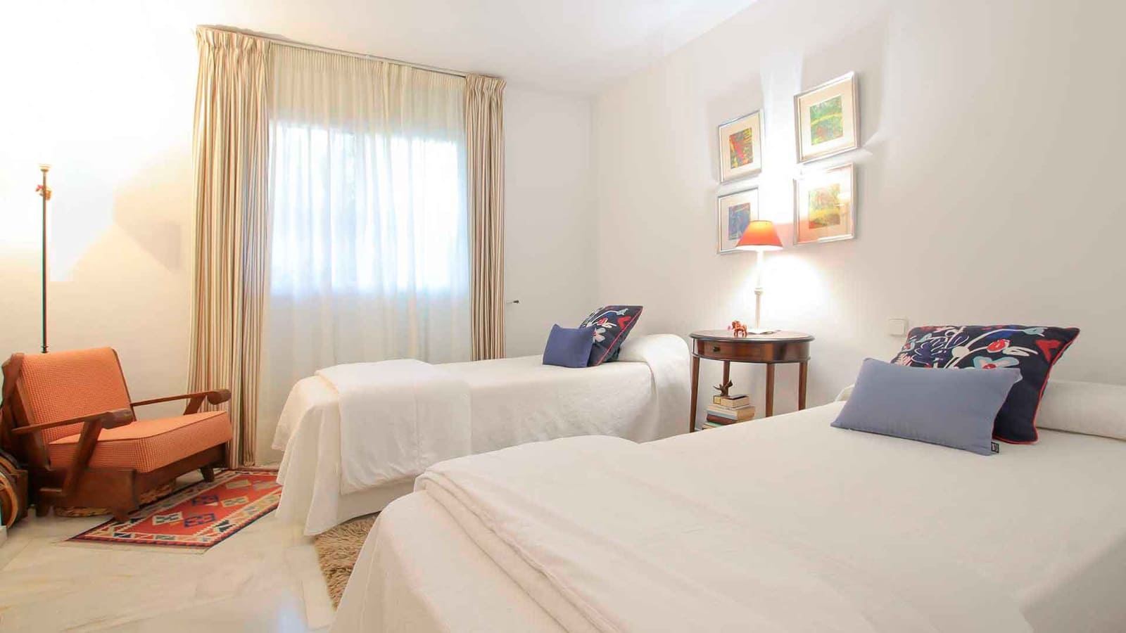 2 bedroom Apartment for sale in Golden Mile with pool - € 599,000 (Ref: 9355772)