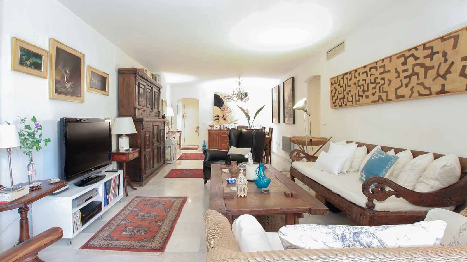 2 bedroom Apartment for sale in Golden Mile with pool - € 599,000 (Ref: 9355772)