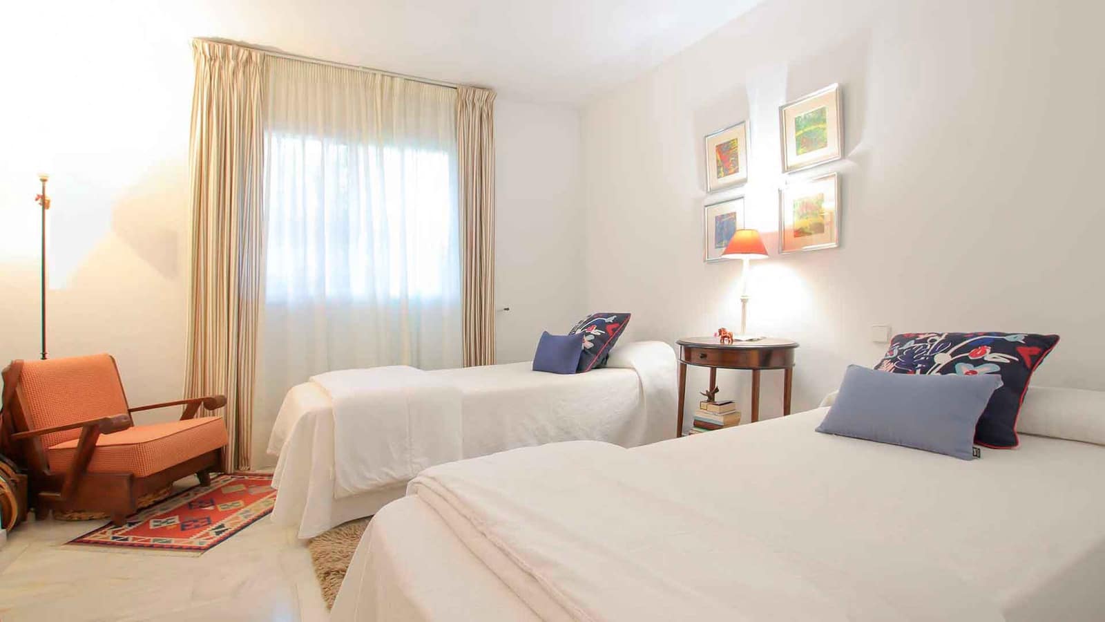 2 bedroom Apartment for sale in Golden Mile with pool - € 599,000 (Ref: 9355772)