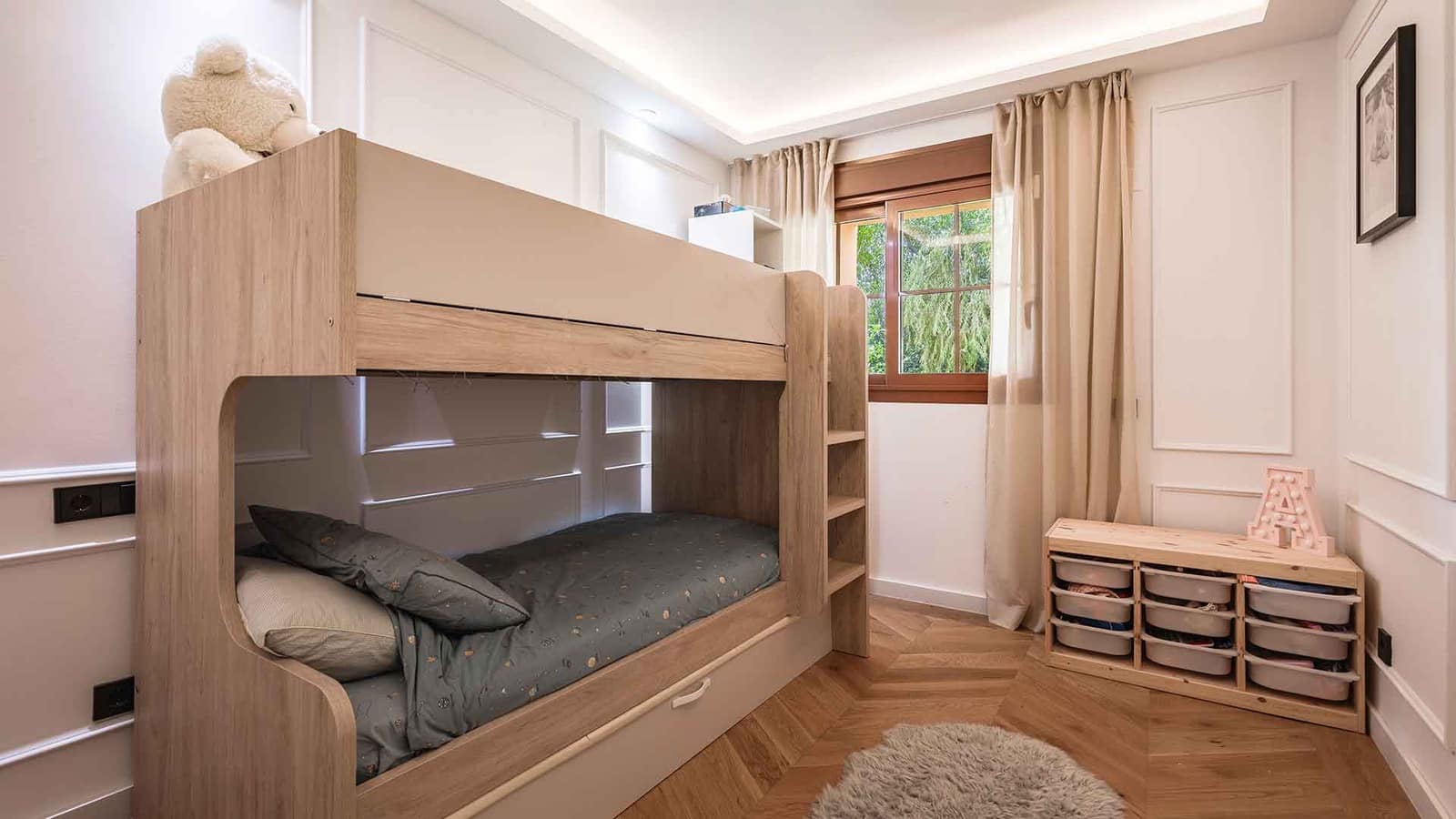 3 chambre Appartement à vendre à Benahavis avec piscine - 695 000 € (Ref: 9359393)