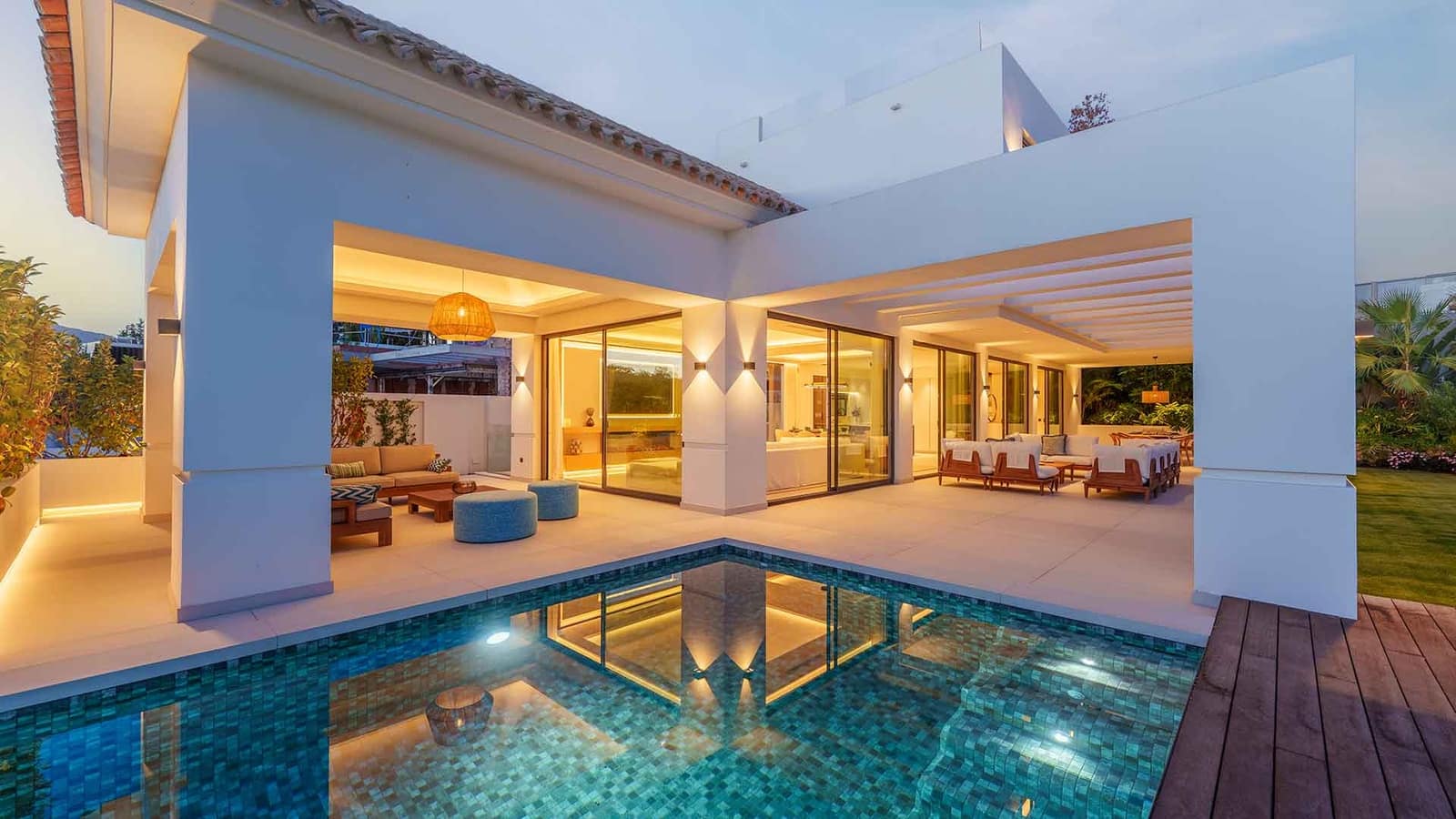 5 sypialnia Willa na sprzedaż w San Pedro de Alcantara z basenem - 4 580 000 € (Ref: 9359394)