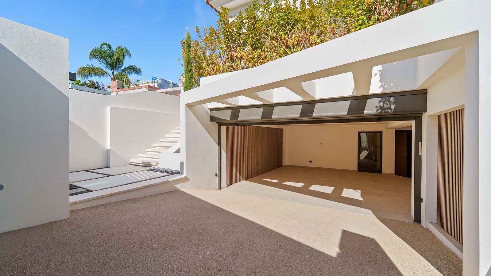 5 sypialnia Willa na sprzedaż w San Pedro de Alcantara z basenem - 4 580 000 € (Ref: 9359394)