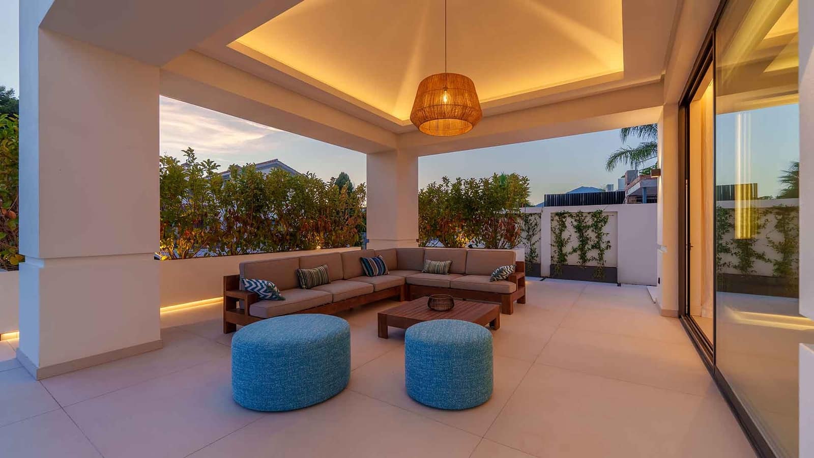 5 sypialnia Willa na sprzedaż w San Pedro de Alcantara z basenem - 4 580 000 € (Ref: 9359394)