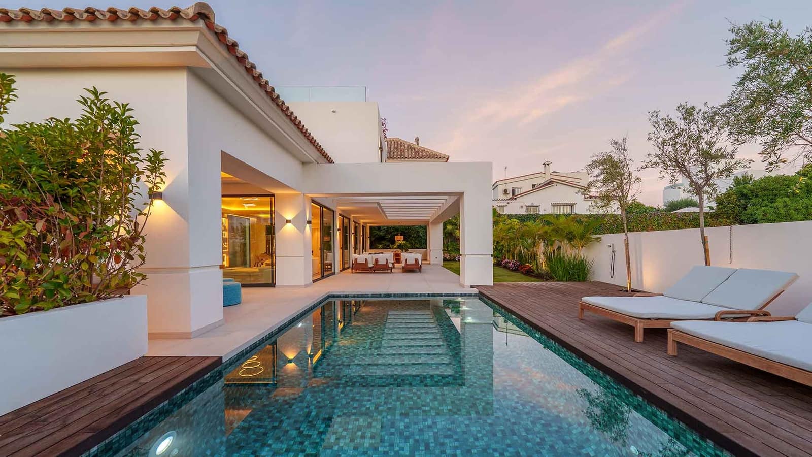 5 sypialnia Willa na sprzedaż w San Pedro de Alcantara z basenem - 4 580 000 € (Ref: 9359394)