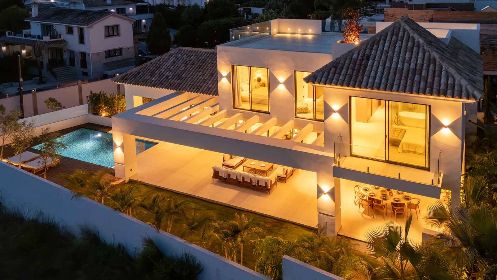 5 sypialnia Willa na sprzedaż w San Pedro de Alcantara z basenem - 4 580 000 € (Ref: 9359394)