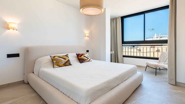 3 slaapkamer Penthouse te koop in Playa Bajadilla - Puertos, Marbella - € 1.500.000 (Ref: 9362434)