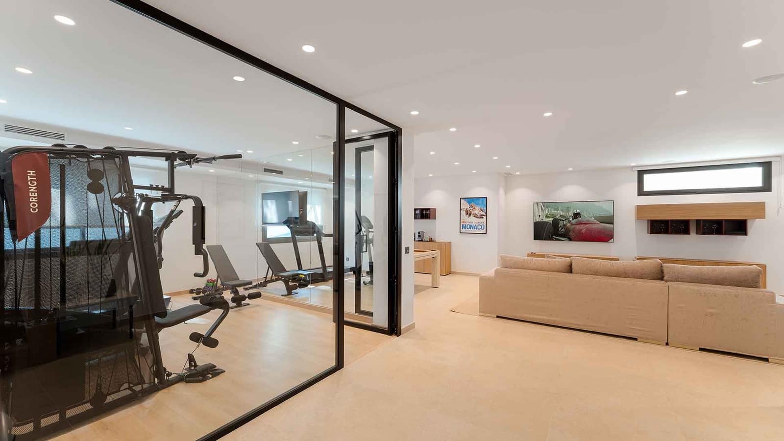 5 sypialnia Willa na sprzedaż w Nueva Andalucia z basenem - 4 950 000 € (Ref: 9371982)