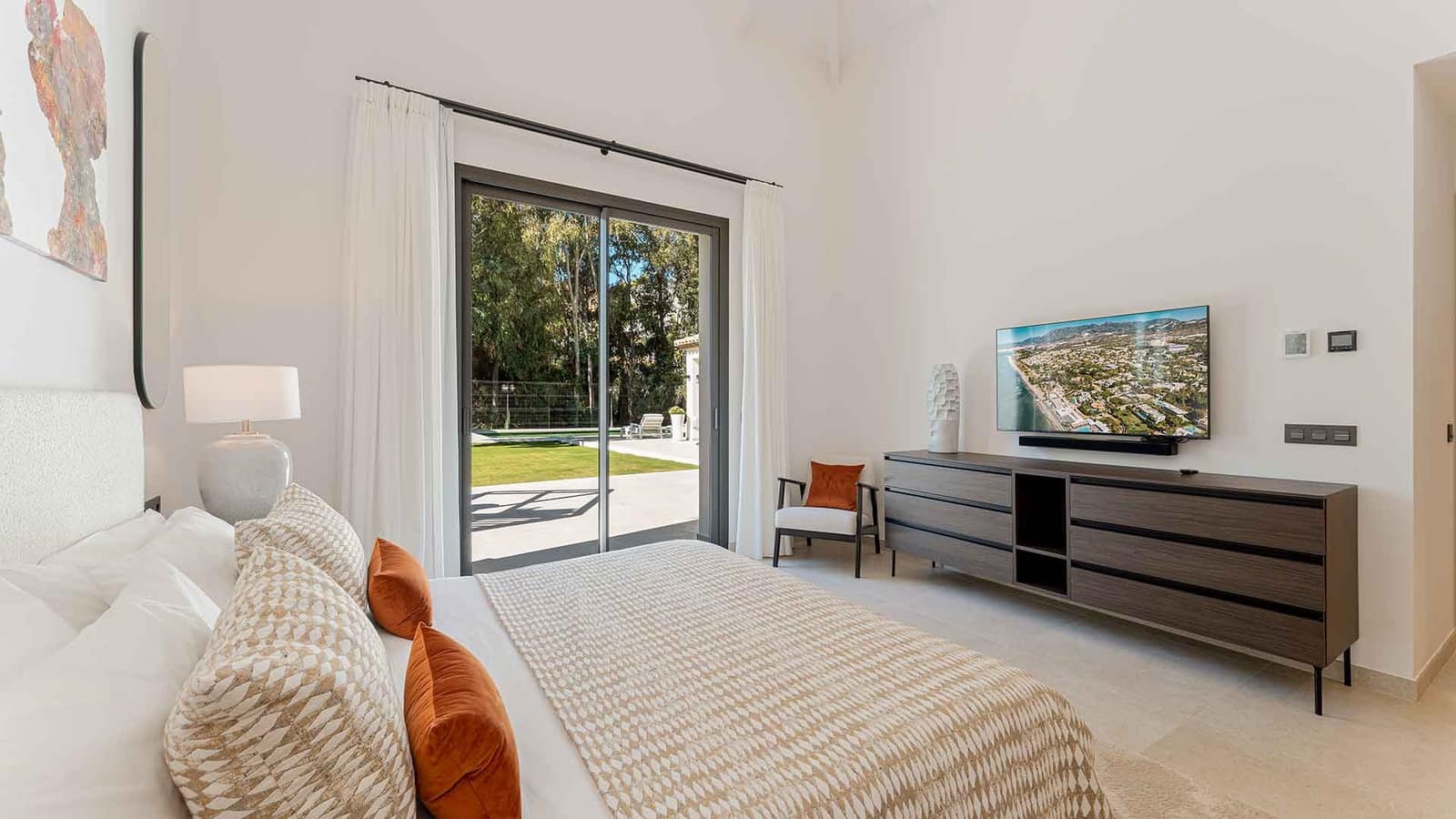 5 sypialnia Willa na sprzedaż w Nueva Andalucia z basenem - 4 950 000 € (Ref: 9371982)