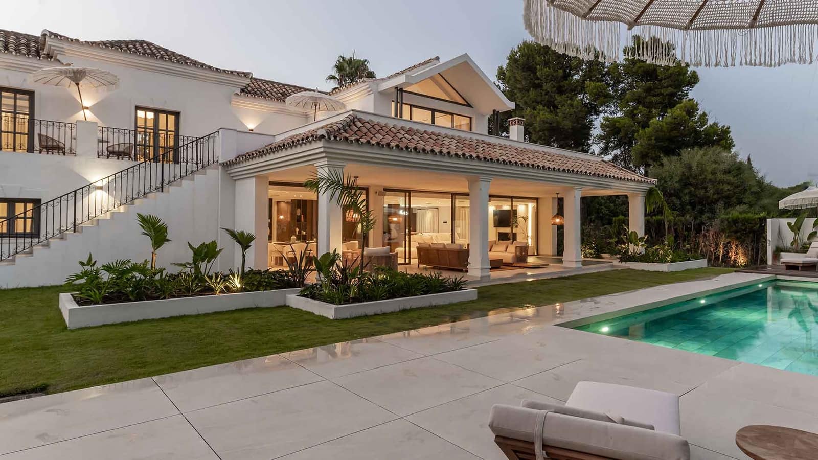 5 soverom Villa til salgs i Estepona - € 3 495 000 (Ref: 9371983)