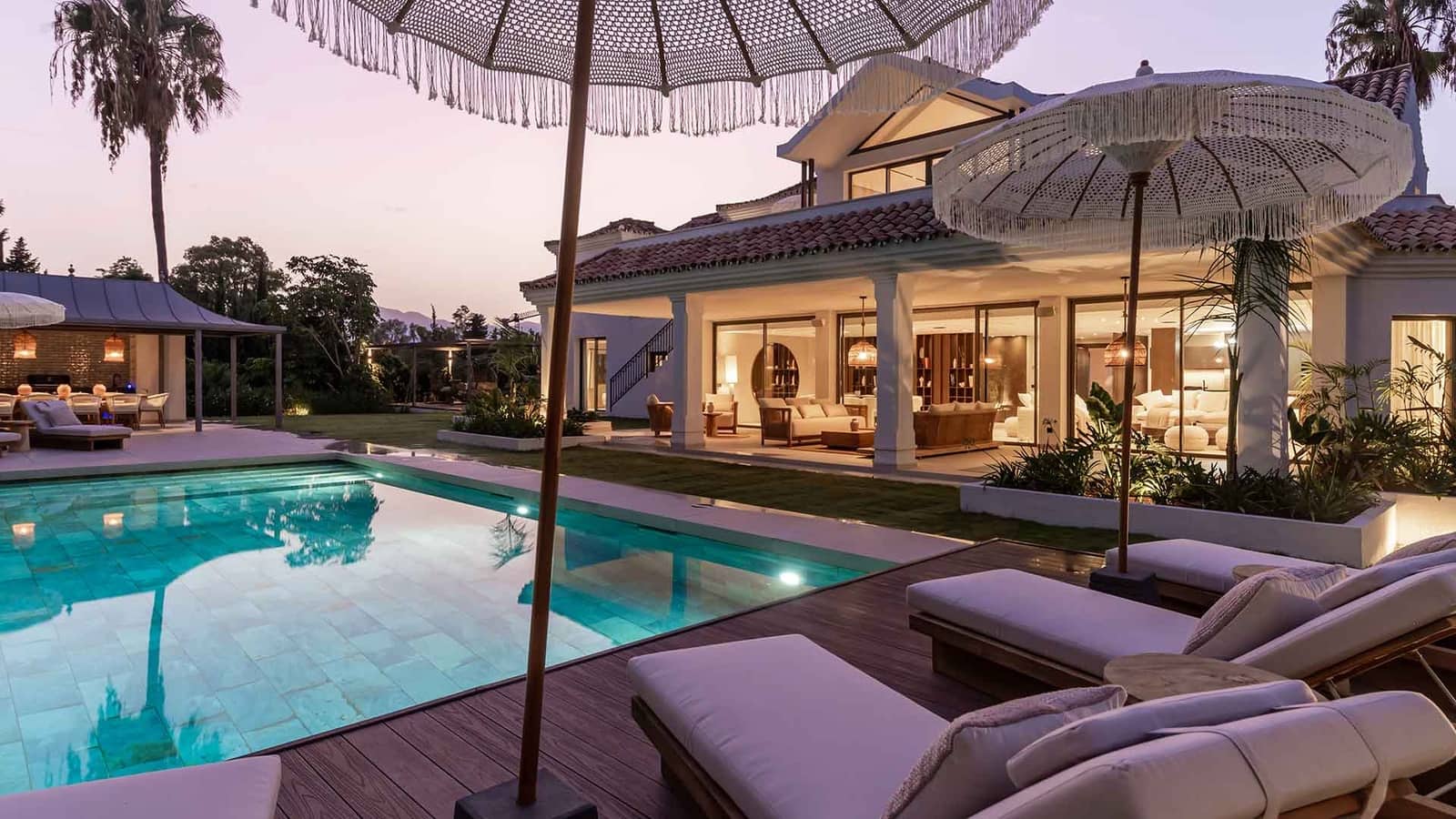 5 soverom Villa til salgs i Estepona - € 3 495 000 (Ref: 9371983)