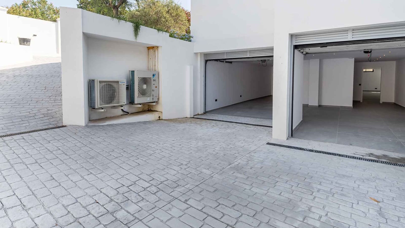 5 soverom Villa til salgs i Estepona - € 3 495 000 (Ref: 9371983)