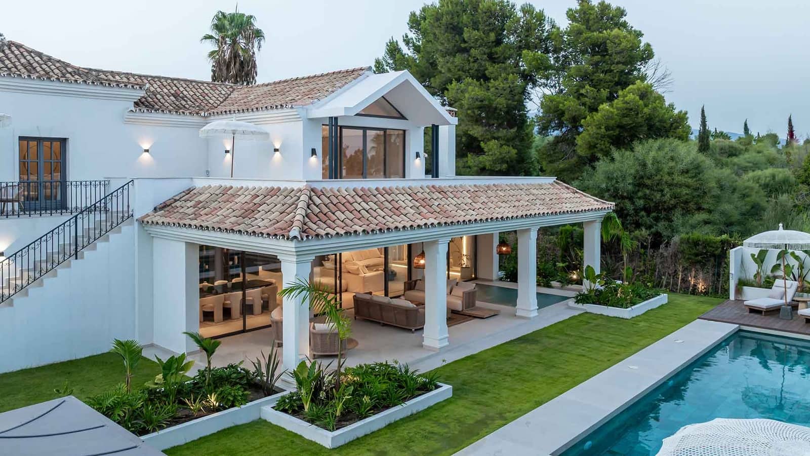 5 soverom Villa til salgs i Estepona - € 3 495 000 (Ref: 9371983)
