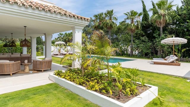 5 makuuhuone Huvila myytävänä paikassa Centro, Estepona - 3 495 000 € (Ref: 9371983)