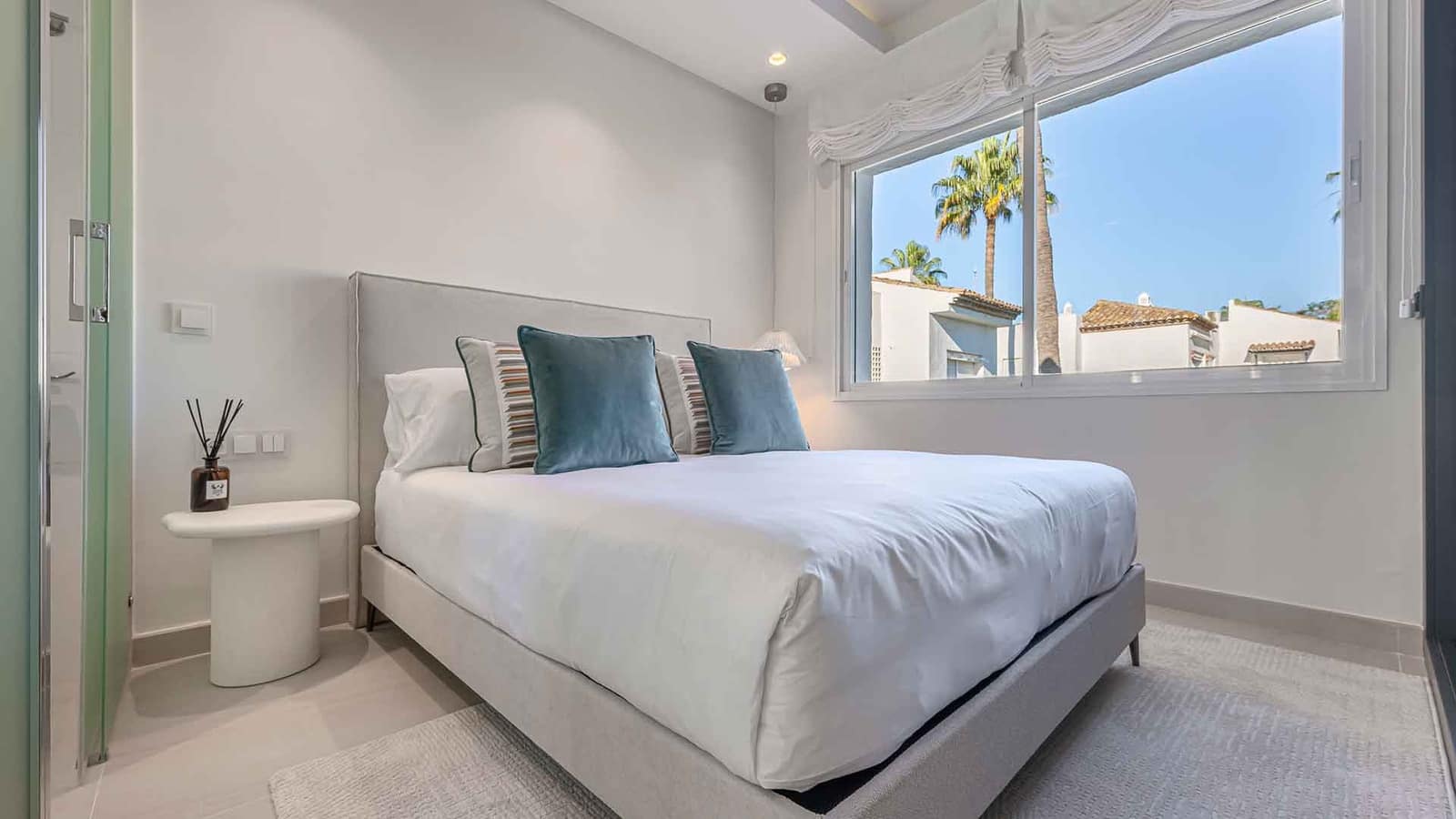 2 soverom Leilighet til salgs i Costalita med svømmebasseng - € 995 000 (Ref: 9387806)