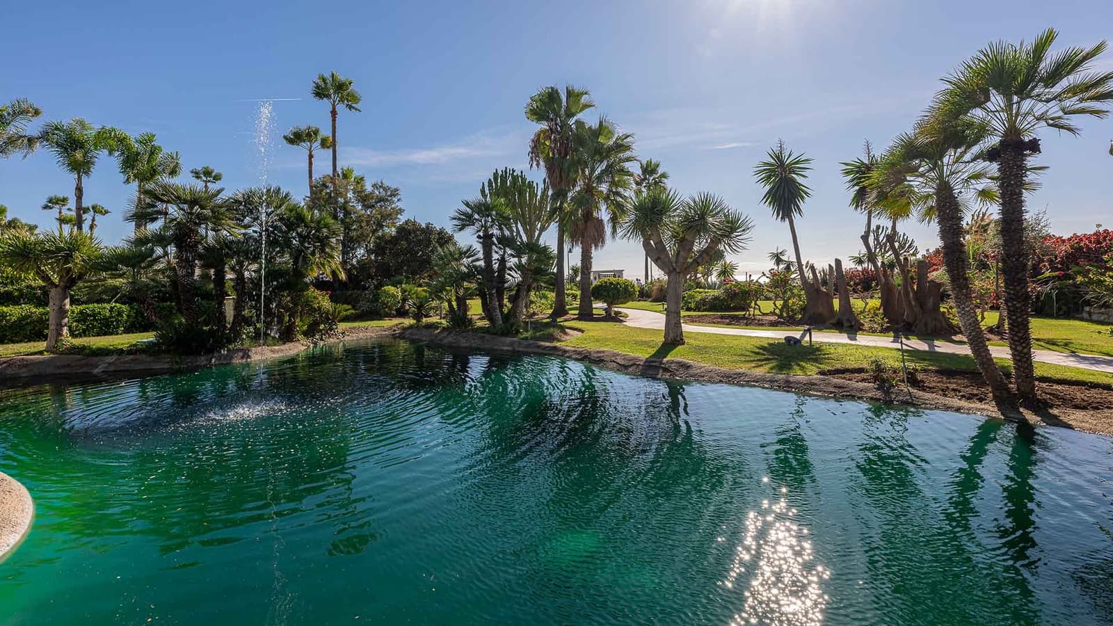 2 soverom Leilighet til salgs i Costalita med svømmebasseng - € 995 000 (Ref: 9387806)