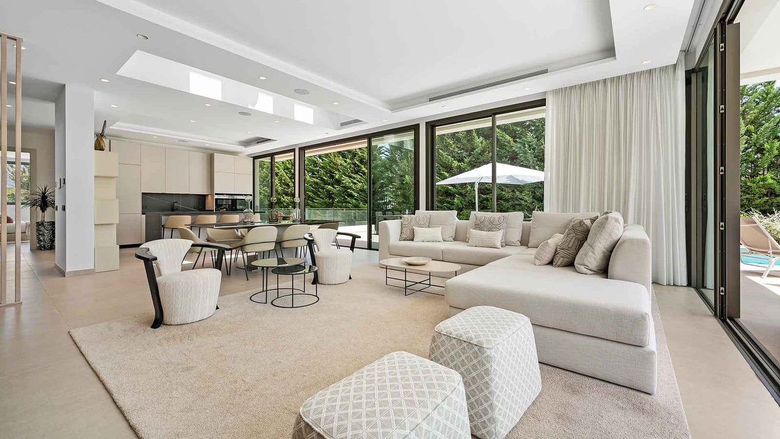 4 sypialnia Willa na sprzedaż w Nueva Andalucia z basenem - 3 950 000 € (Ref: 9390566)