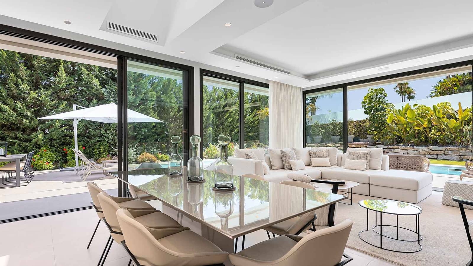 4 sypialnia Willa na sprzedaż w Nueva Andalucia z basenem - 3 950 000 € (Ref: 9390566)