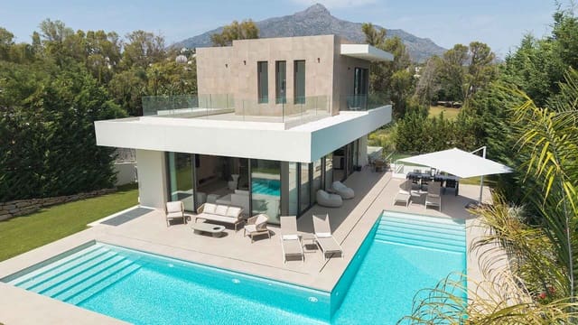 4 sypialnia Willa na sprzedaż w Nueva Andalucía Centro, Marbella z basenem - 3 950 000 € (Ref: 9390566)