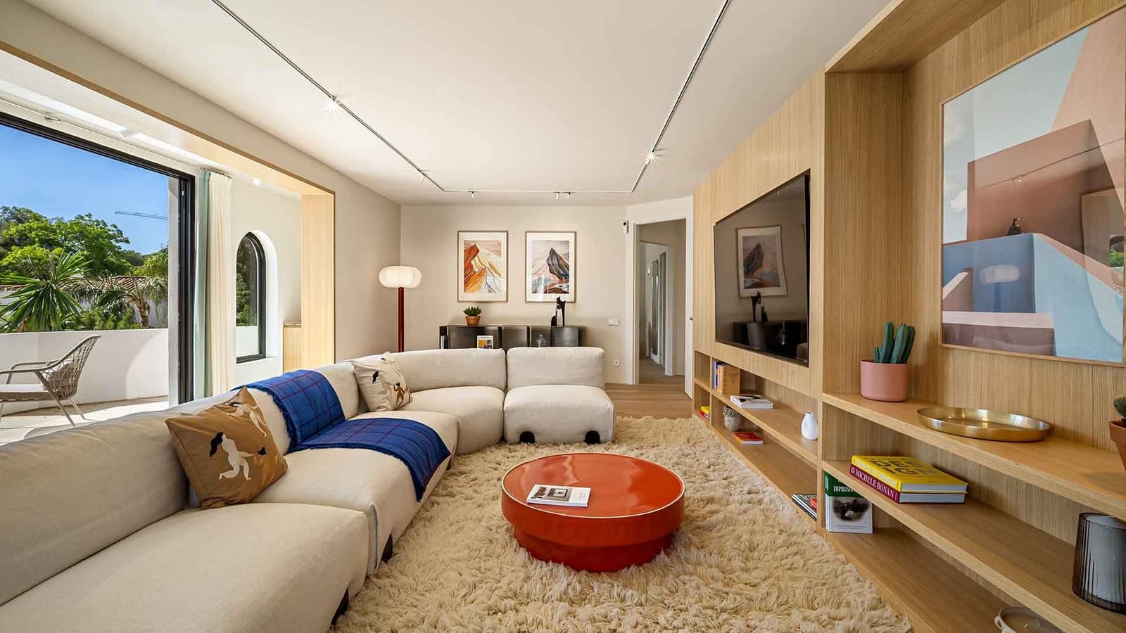 4 sypialnia Willa na sprzedaż w Nueva Andalucia z basenem - 3 100 000 € (Ref: 9390567)