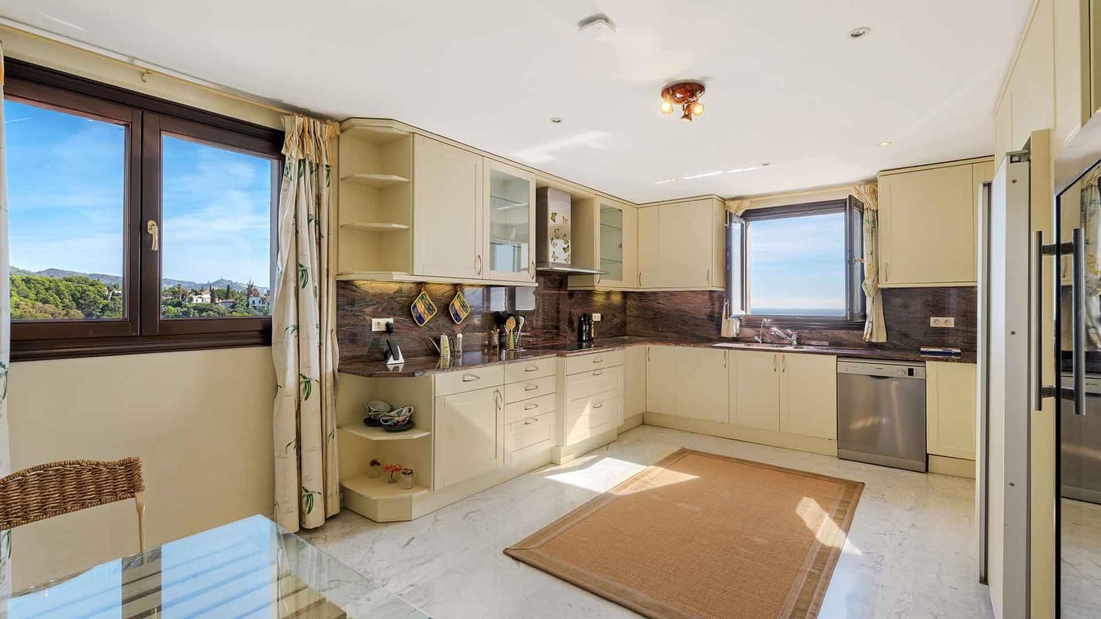 4 soveværelse Penthouse til salg i Golden Mile med swimmingpool - € 2.600.000 (Ref: 9398379)