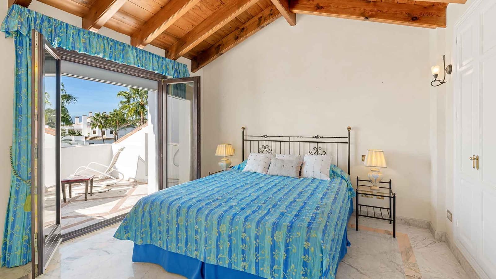 4 soveværelse Penthouse til salg i Golden Mile med swimmingpool - € 2.600.000 (Ref: 9398379)