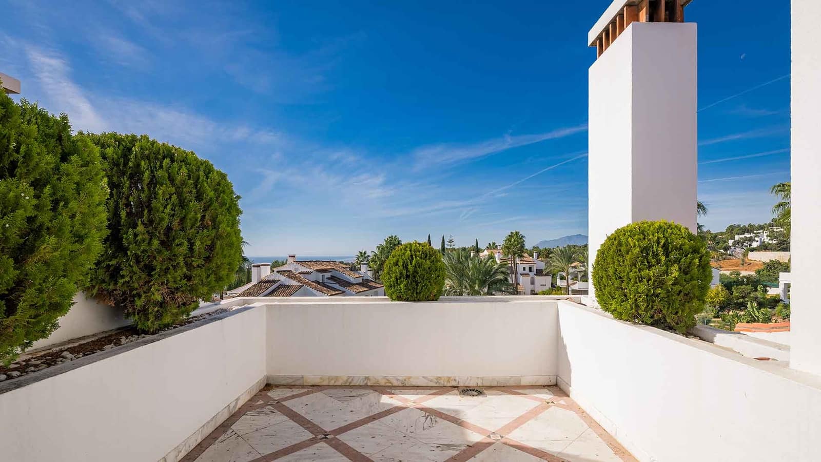 4 soveværelse Penthouse til salg i Golden Mile med swimmingpool - € 2.600.000 (Ref: 9398379)