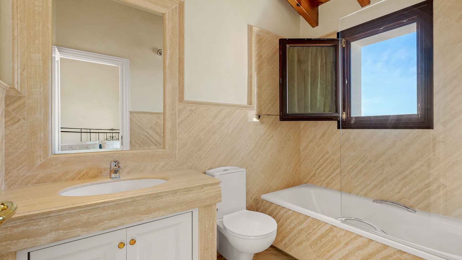 4 soveværelse Penthouse til salg i Golden Mile med swimmingpool - € 2.600.000 (Ref: 9398379)