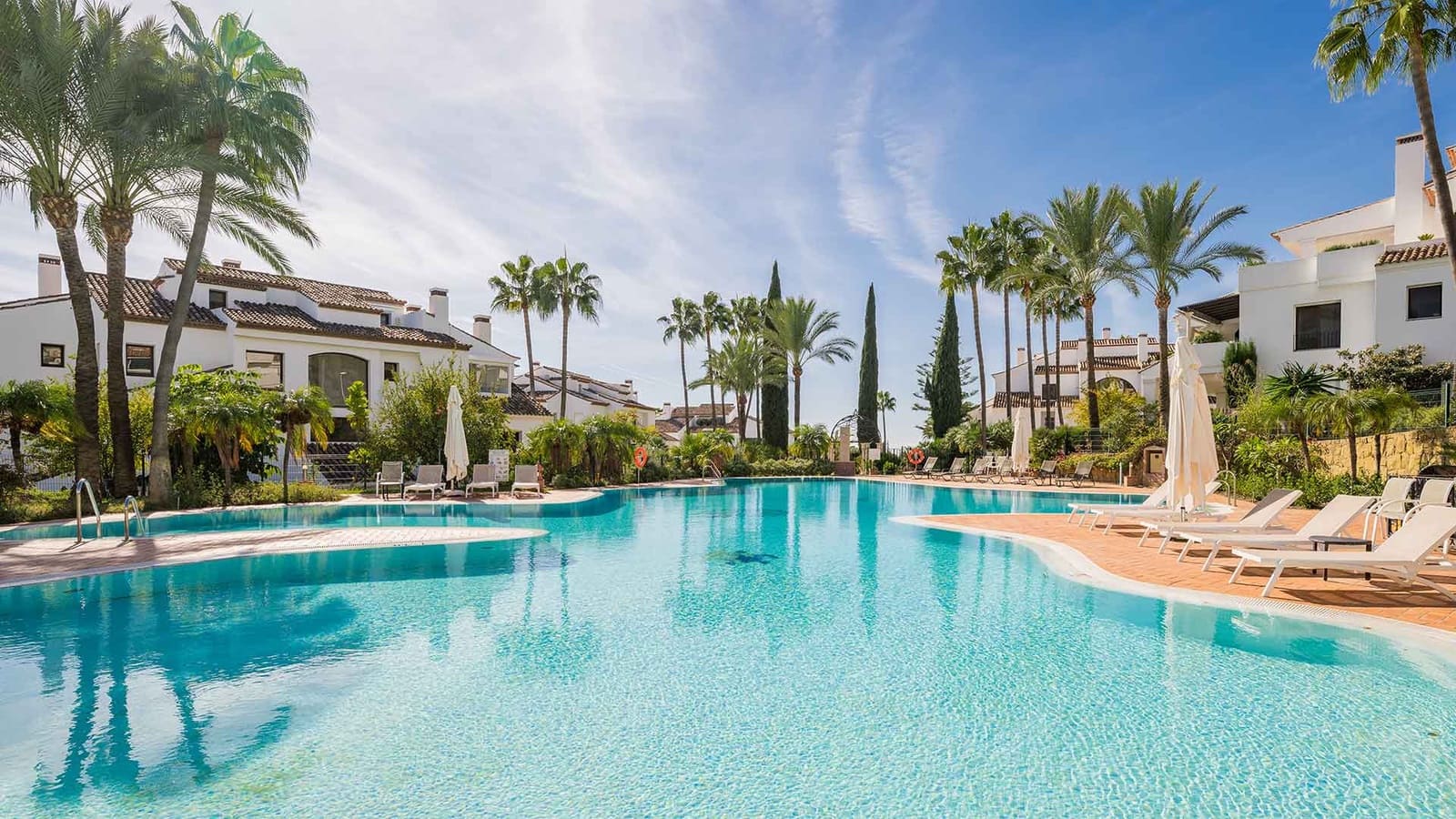 4 soveværelse Penthouse til salg i Golden Mile med swimmingpool - € 2.600.000 (Ref: 9398379)