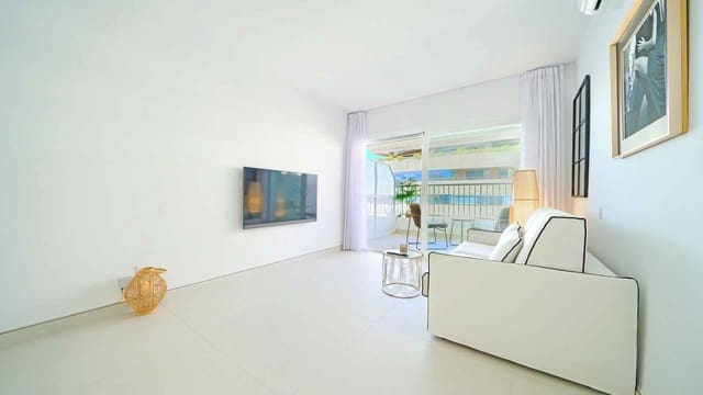 Studio te koop in Lomas De Marbella, Marbella met zwembad - € 309.000 (Ref: 9413959)