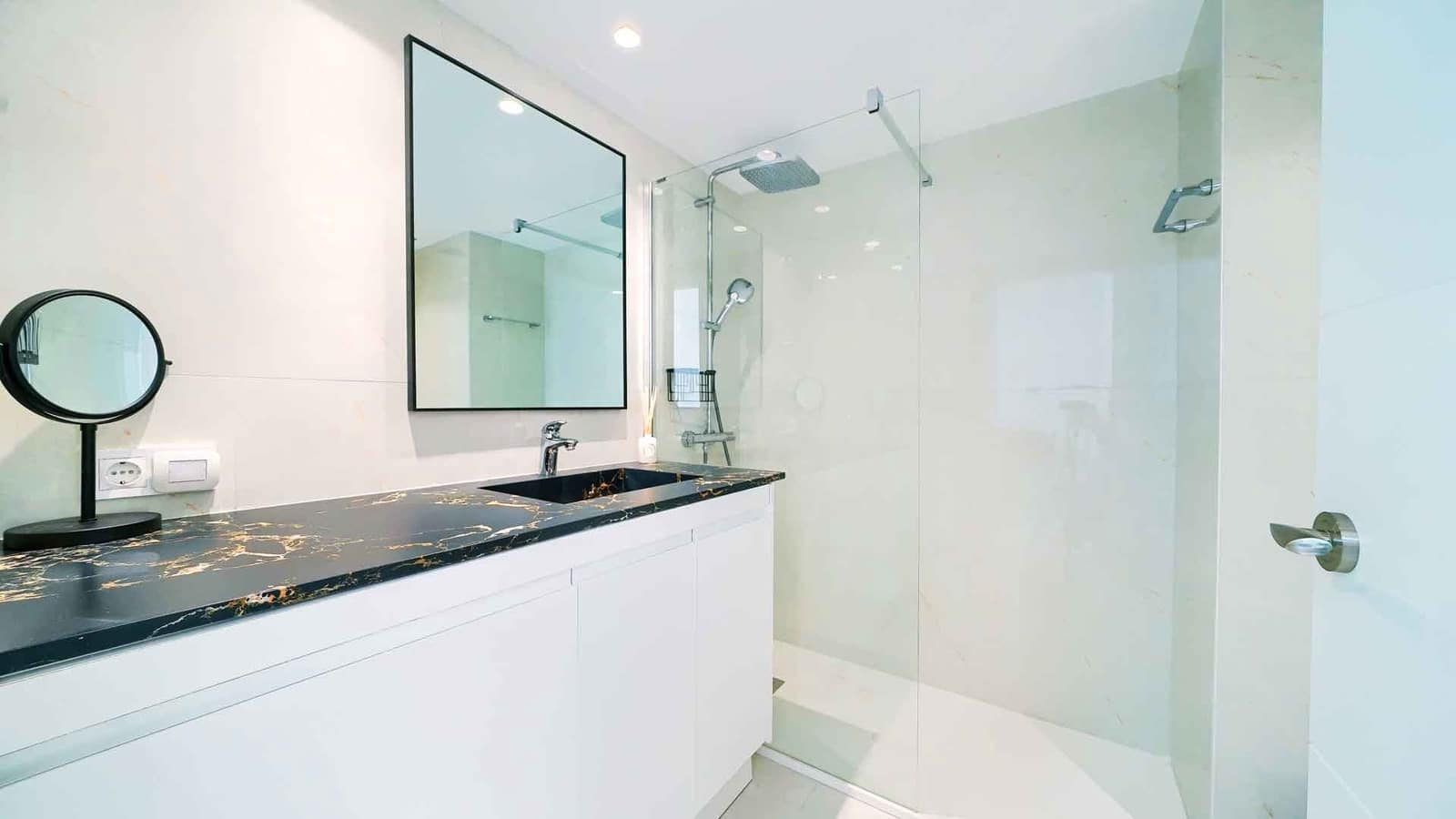 Studio te koop in Golden Mile met zwembad - € 309.000 (Ref: 9413959)