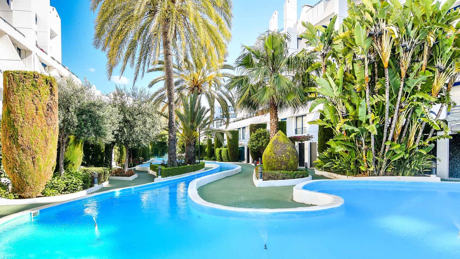 2 soverom Leilighet til salgs i Marbella med svømmebasseng - € 849 000 (Ref: 9430984)