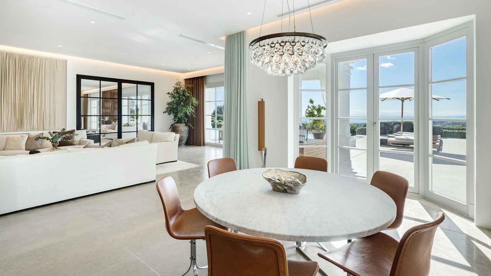 7 soverom Villa til salgs i Benahavis med svømmebasseng - € 10 700 000 (Ref: 9437114)