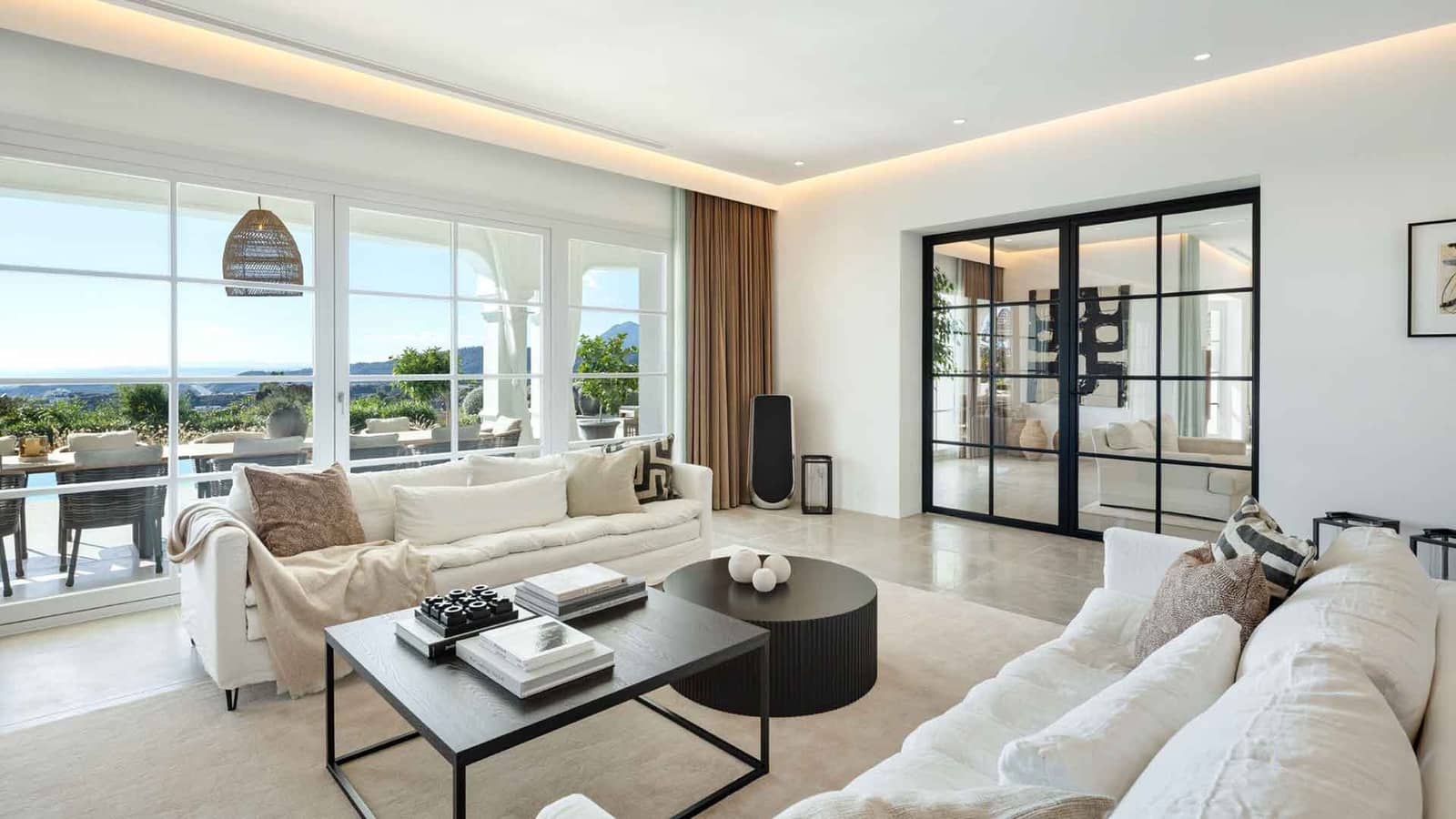 7 soverom Villa til salgs i Benahavis med svømmebasseng - € 10 700 000 (Ref: 9437114)