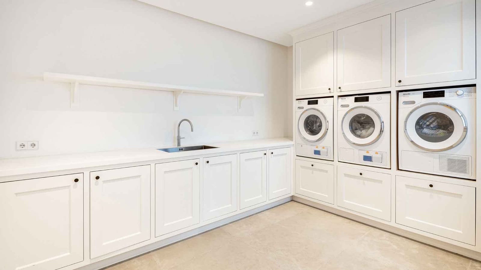 7 soverom Villa til salgs i Benahavis med svømmebasseng - € 10 700 000 (Ref: 9437114)