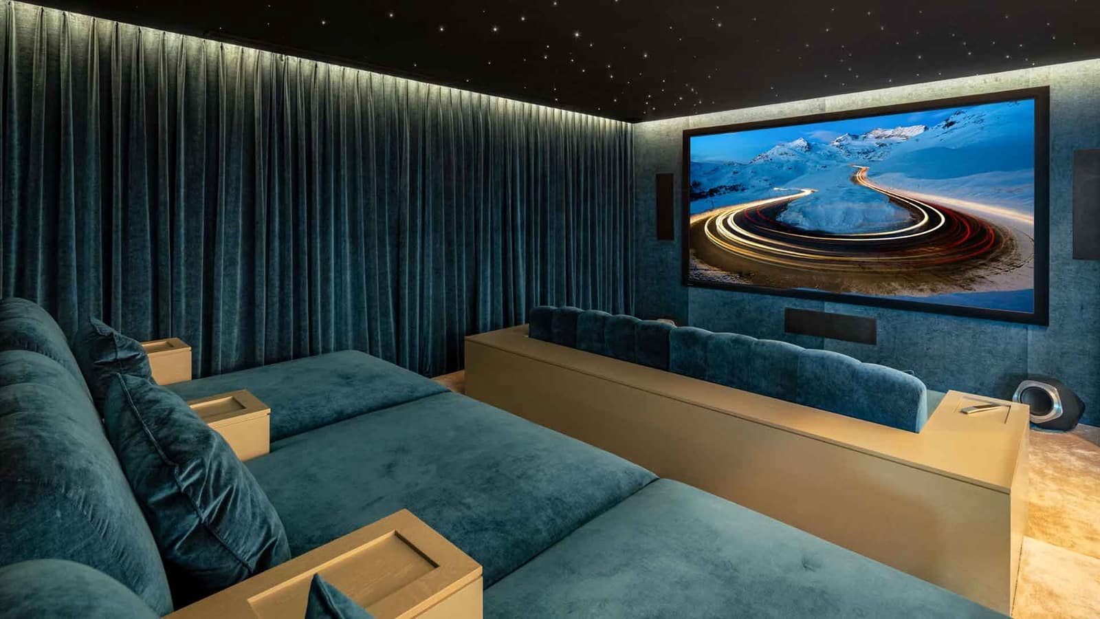 7 soverom Villa til salgs i Benahavis med svømmebasseng - € 10 700 000 (Ref: 9437114)