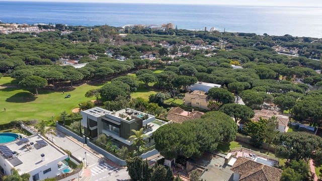 5 sypialnia Willa na sprzedaż w Artola, Marbella - 4 275 000 € (Ref: 9437115)