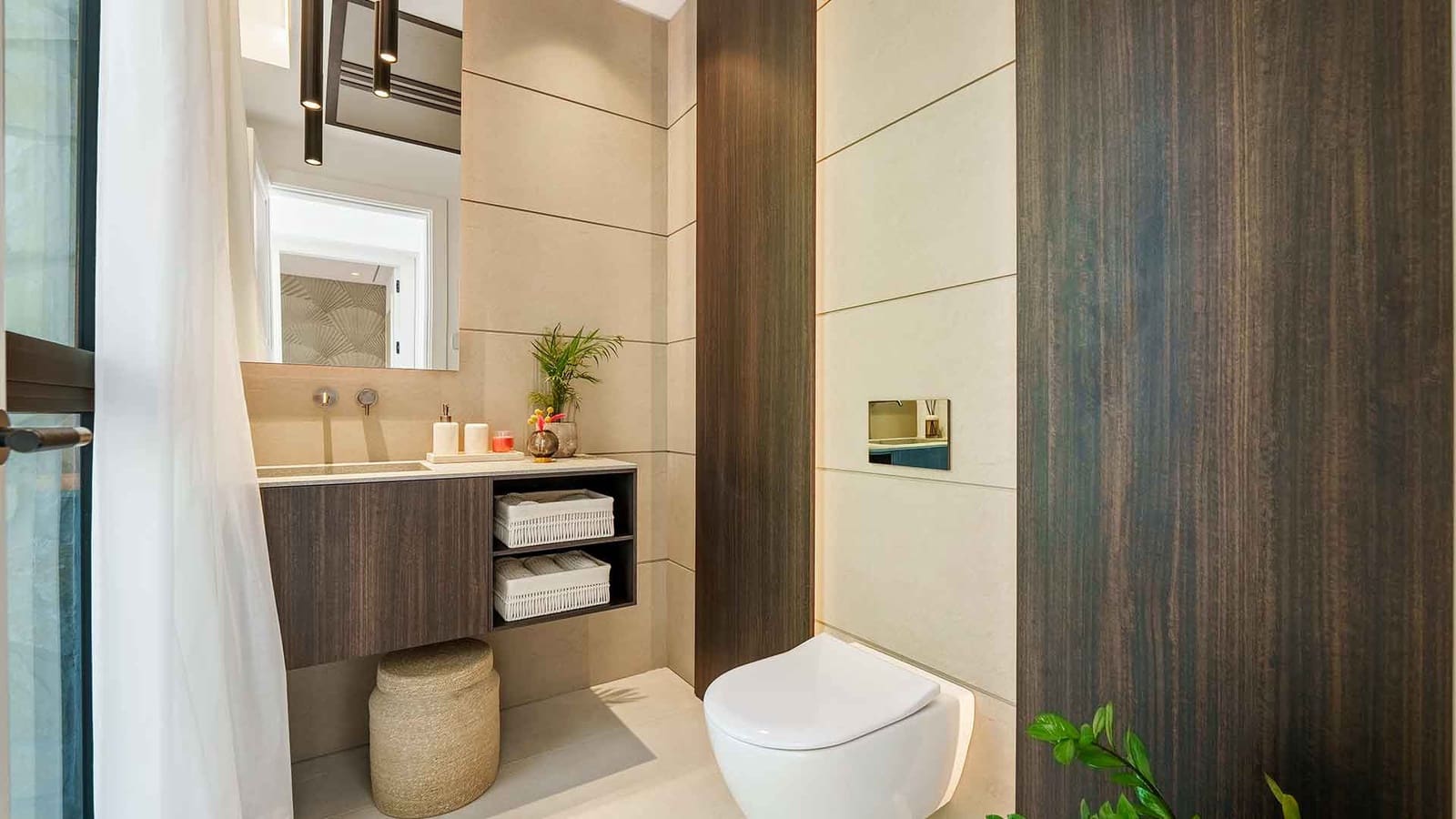 5 bedroom Villa for sale in La Quinta with pool - € 5,495,000 (Ref: 9439998)