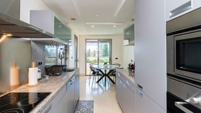 3 soverom Leilighet til salgs i Lomas De Marbella, Marbella med svømmebasseng - € 1 543 000 (Ref: 9448874)