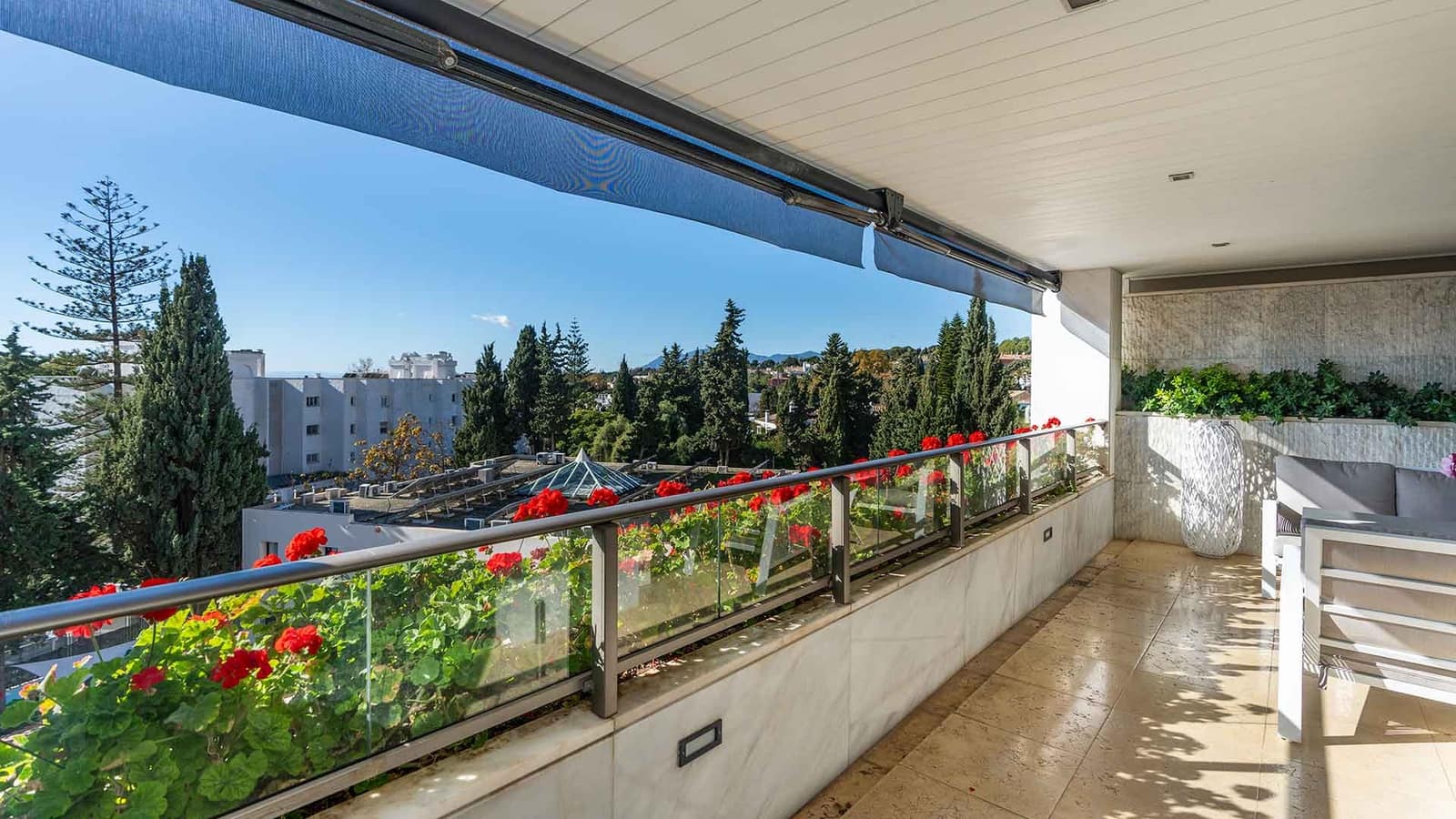 3 soverom Leilighet til salgs i Golden Mile med svømmebasseng - € 1 543 000 (Ref: 9448874)