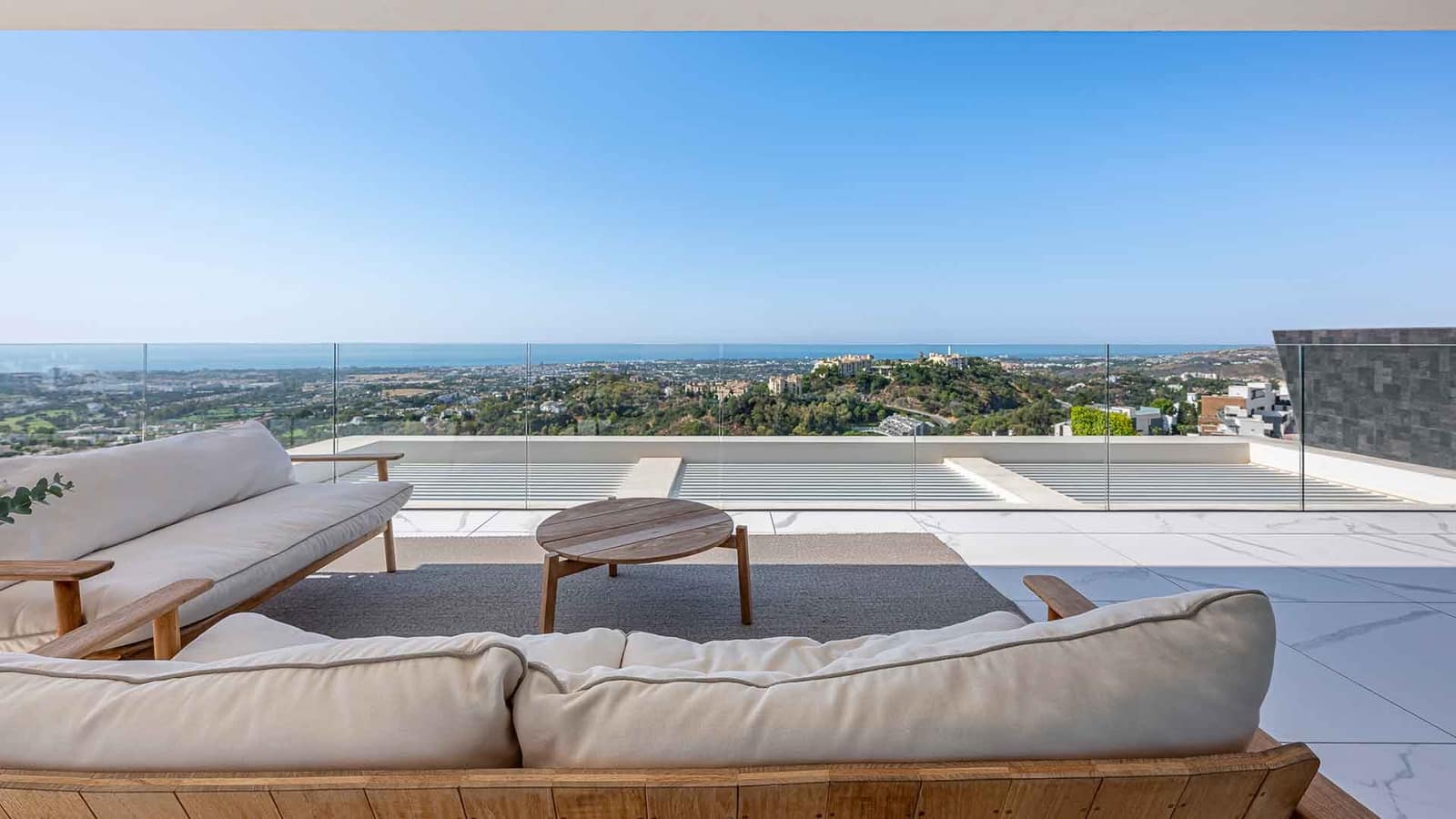 3 makuuhuone Huoneisto myytävänä paikassa Benahavis mukana uima-altaan - 1 950 000 € (Ref: 9450240)