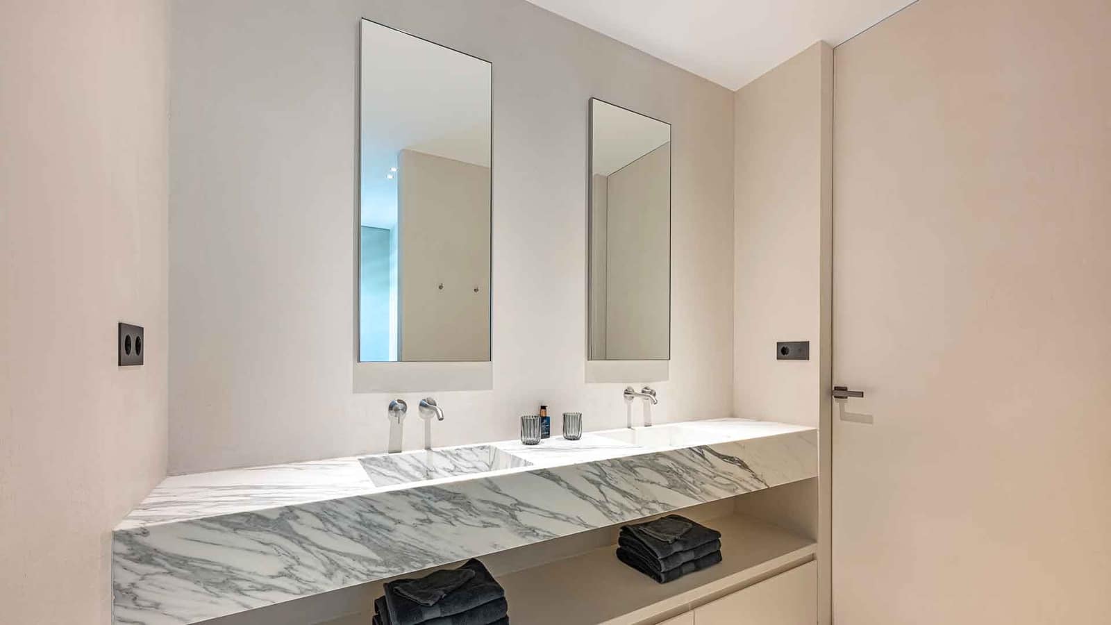 3 makuuhuone Huoneisto myytävänä paikassa Benahavis mukana uima-altaan - 1 950 000 € (Ref: 9450240)