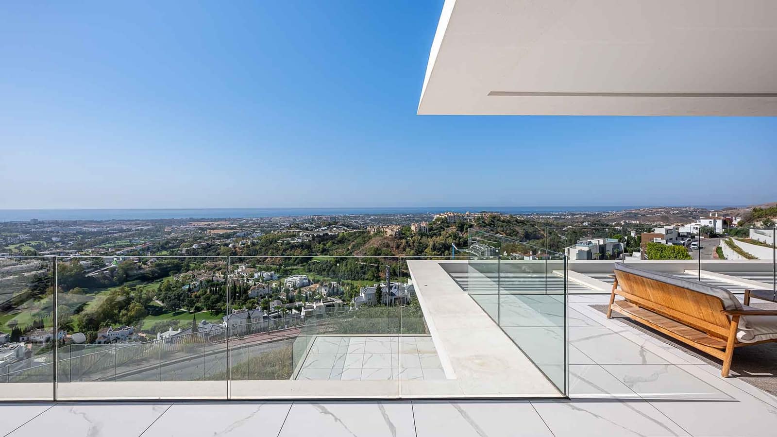 3 makuuhuone Huoneisto myytävänä paikassa Benahavis mukana uima-altaan - 1 950 000 € (Ref: 9450240)