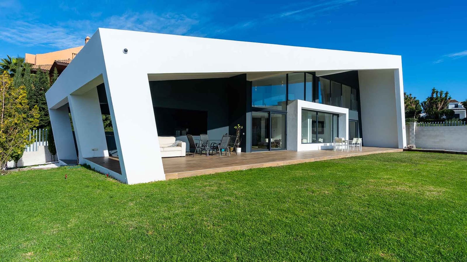 3 bedroom Villa for sale in Bel-Air - € 2,190,000 (Ref: 9474061)