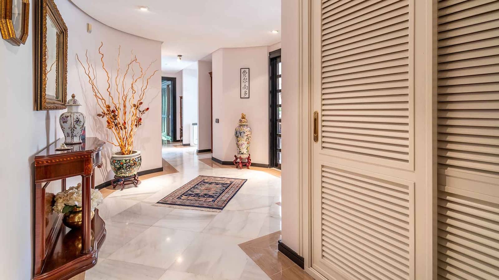 Apartamento de 4 habitaciones en Marbella en venta con piscina - 2.650.000 € (Ref: 9497044)